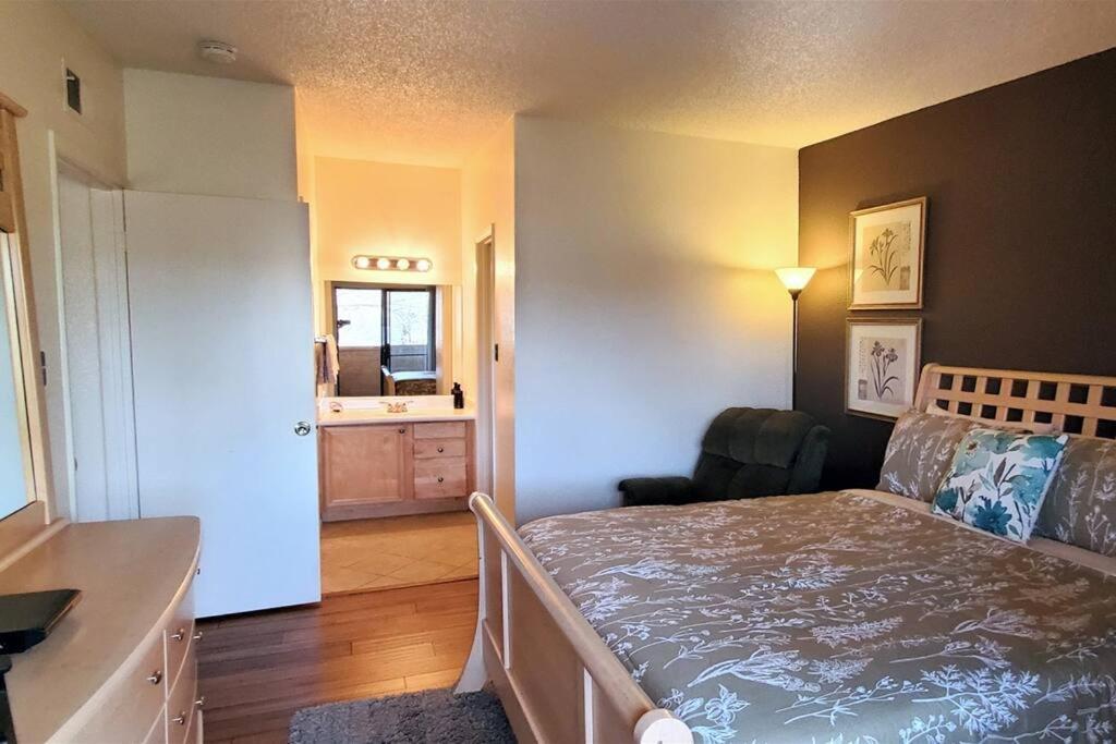 Condo With Heated Pool, Hot Tub, Near Walking Paths Glendale Bagian luar foto